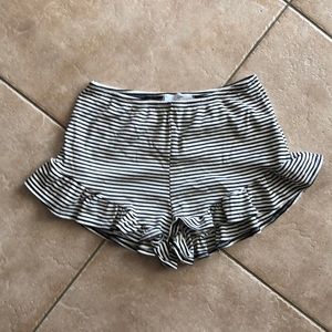 Striped ruffle shorts